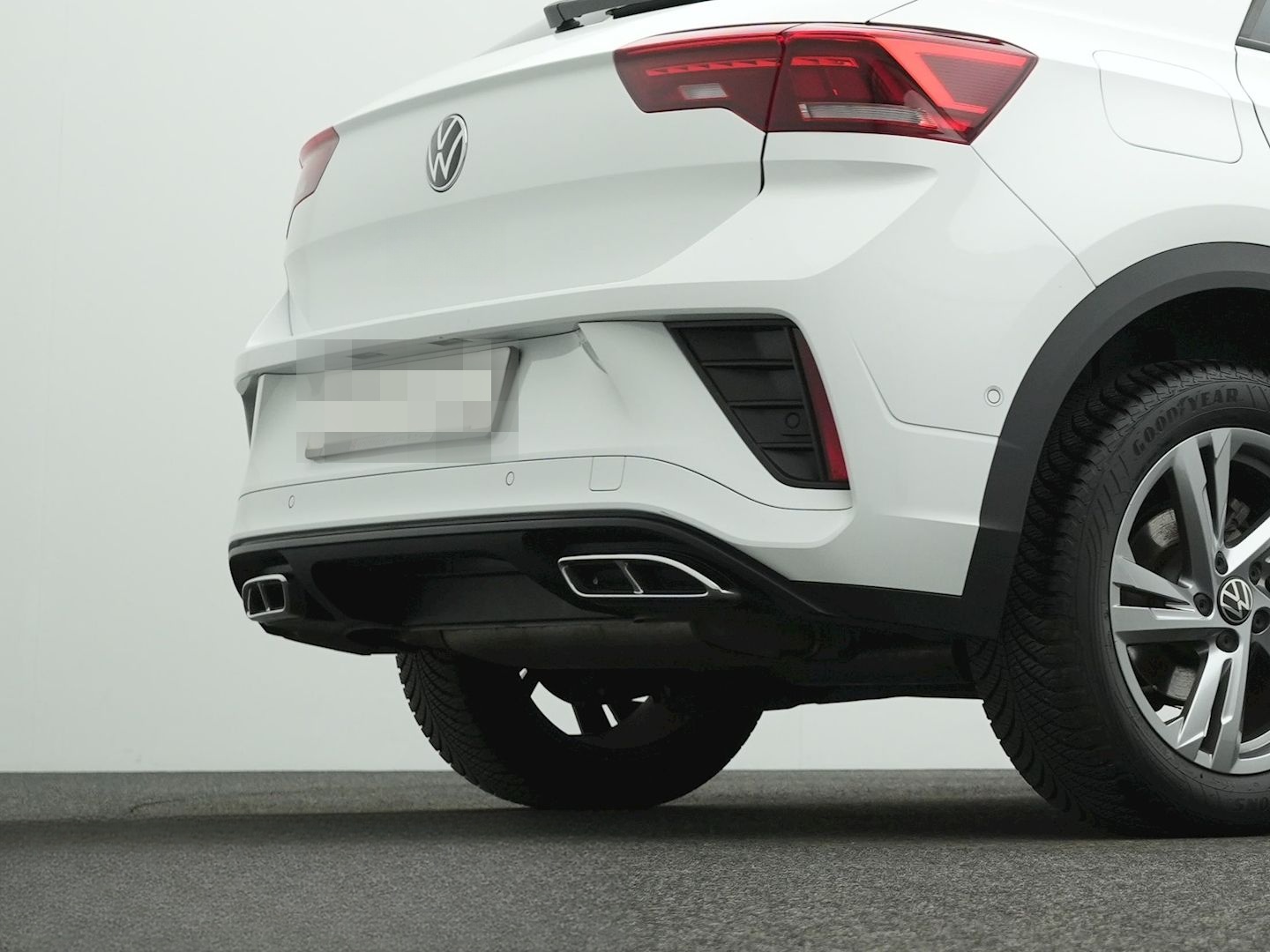Volkswagen T-Roc 1.5 TSI DSG R-Line NAVI KAMERA IQ.DRIVE foto 25