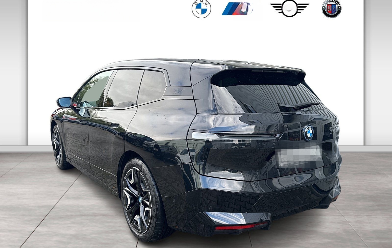 BMW iX xDrive40 Sportpaket Laser AHK Pano Sky DA Pro foto 4