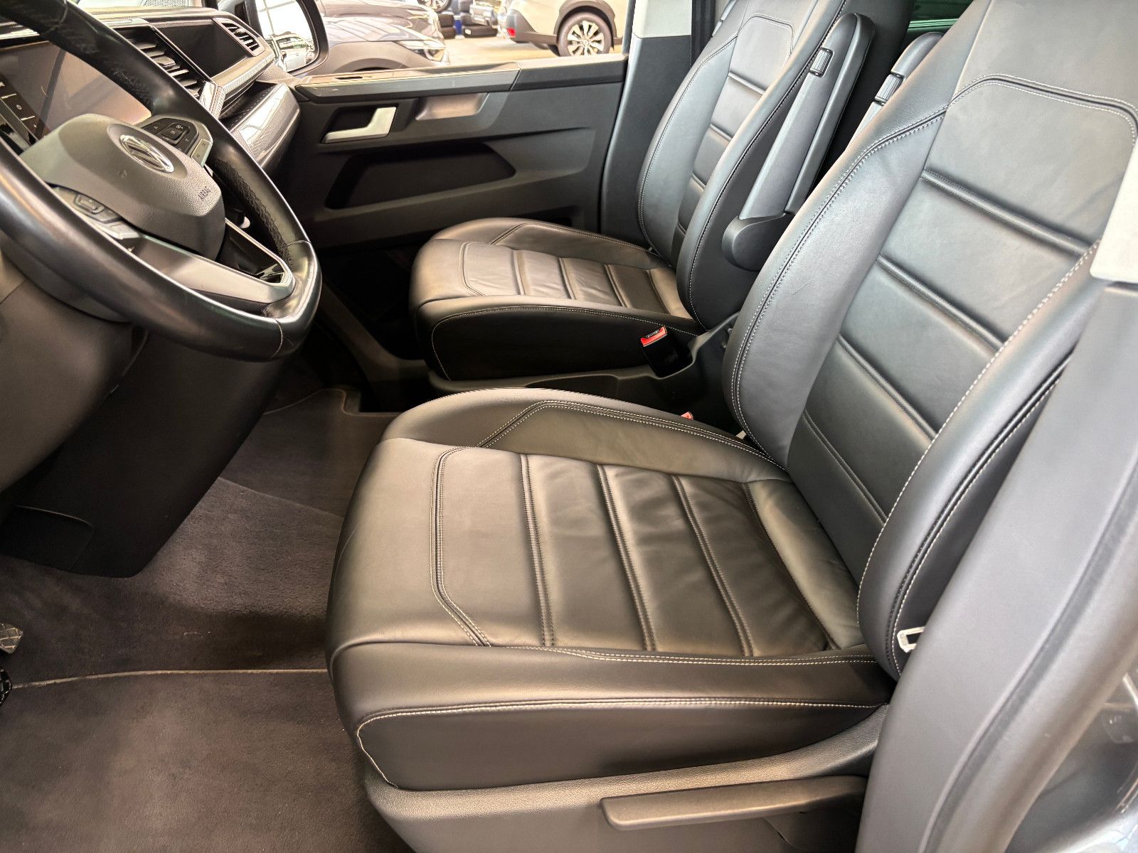 Volkswagen Multivan T 6.1 Kurz Comfortline foto 11