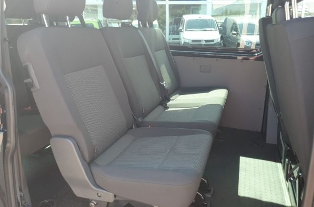 Volkswagen T6.1 Kombi 9-Sitzer AHK Navi Tempomat Allwetter  foto 12