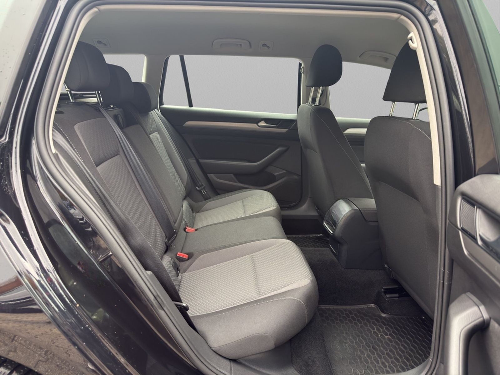 Volkswagen Passat Variant 2.0TDI |KAM|SHZ|ACC|LED|NAVI foto 18
