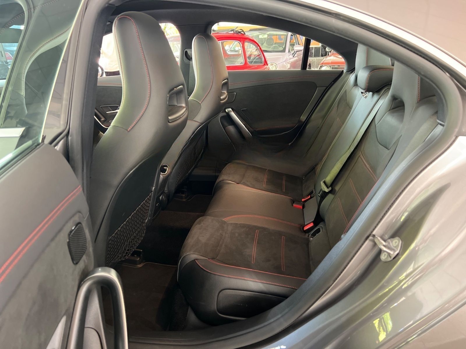 Mercedes-Benz CLA 200 d AMG Pano/DISTRO/KeyGo/Head-Up foto 13