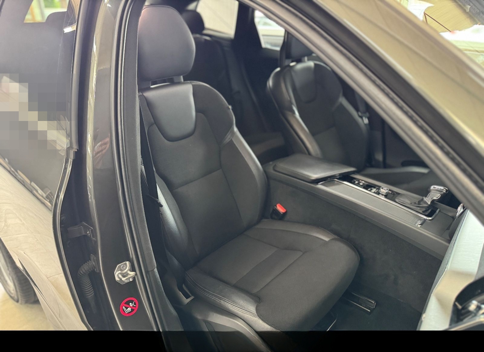 Volvo XC 60 XC60 Momentum AWD LED / Panoramadach foto 16