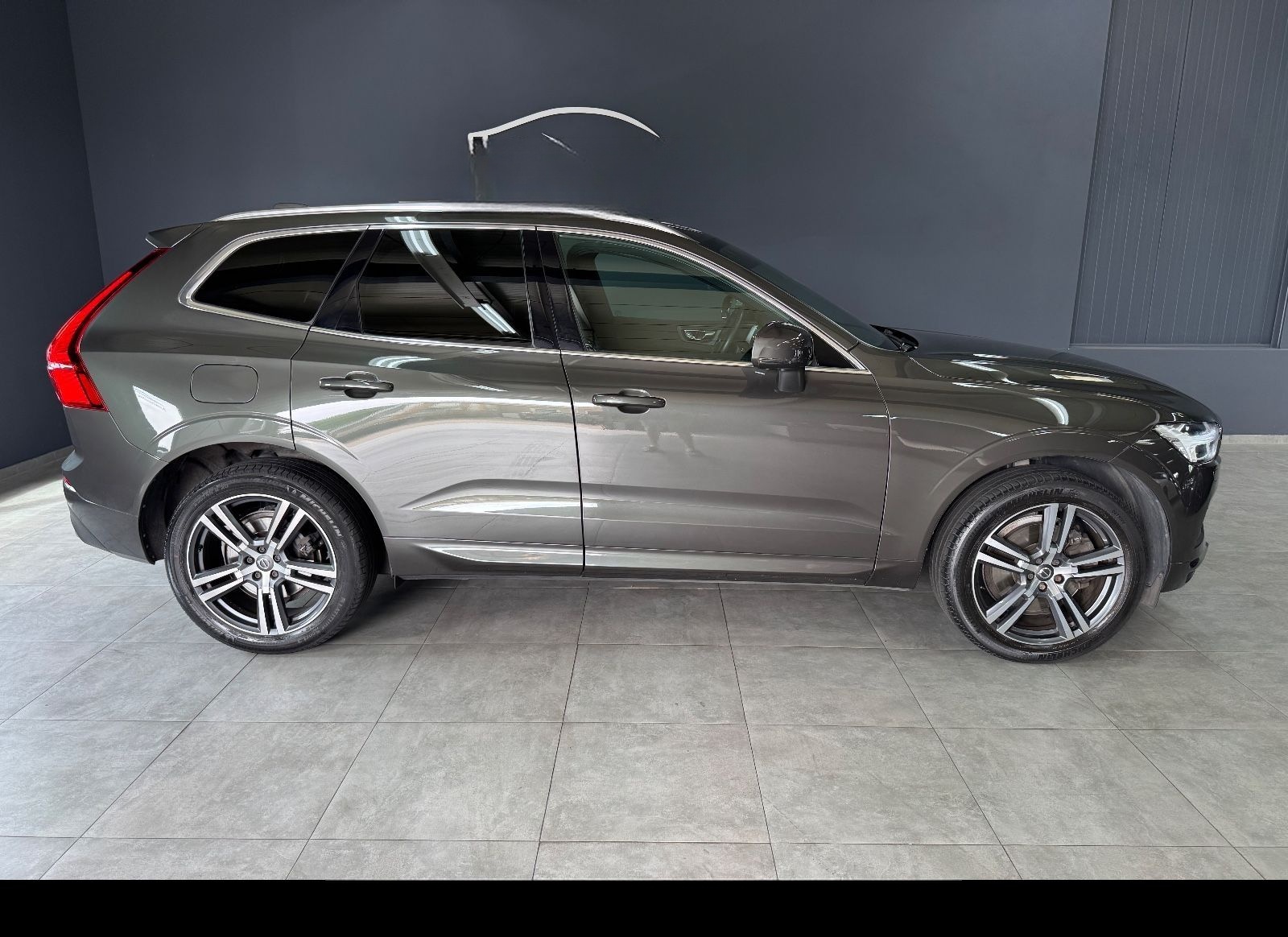 Volvo XC 60 XC60 Momentum AWD LED / Panoramadach foto 7