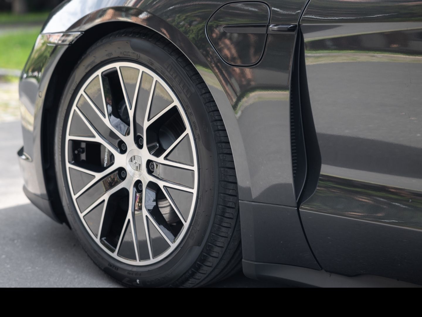 Porsche Taycan Sport Turismo InnoDrive Performancebatter foto 18