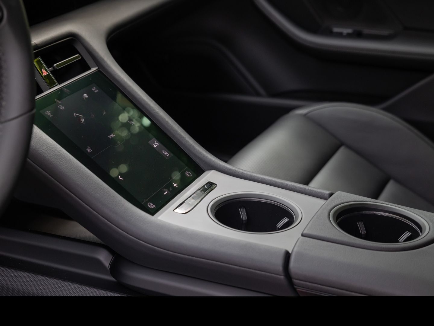 Porsche Taycan Sport Turismo InnoDrive Performancebatter foto 23