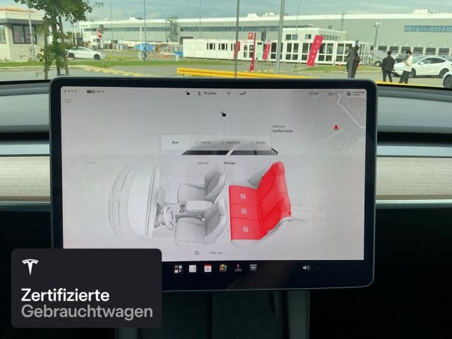 Tesla Model Y Long Range AWD foto 16