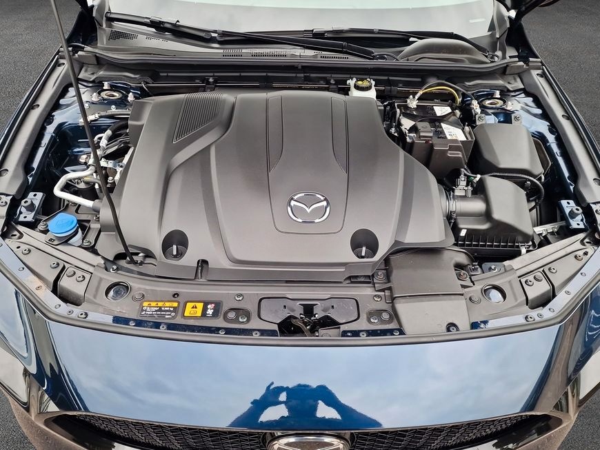 Mazda 3 e-SKYACTIV-X 186 M HYBRID Aut. NAGISA foto 8