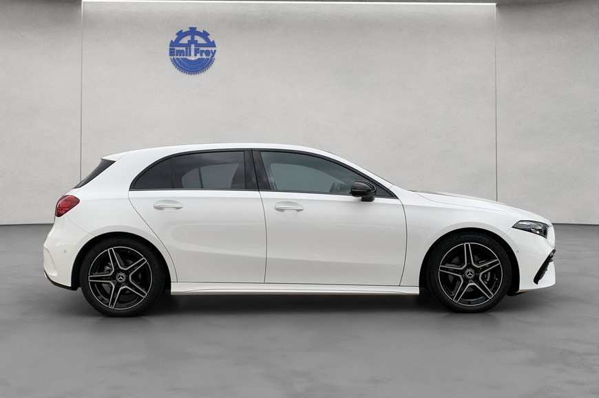 Mercedes-Benz A 200 d  AMG Adv. Plus Pano Multibeam Standheizu foto 6