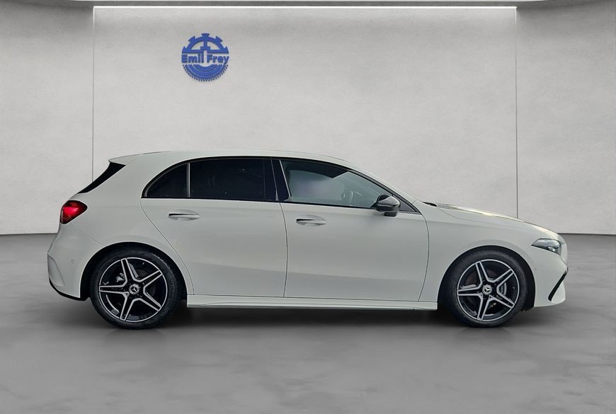 Mercedes-Benz A 200 d  AMG Adv. Plus Pano Multibeam Standheizu foto 5
