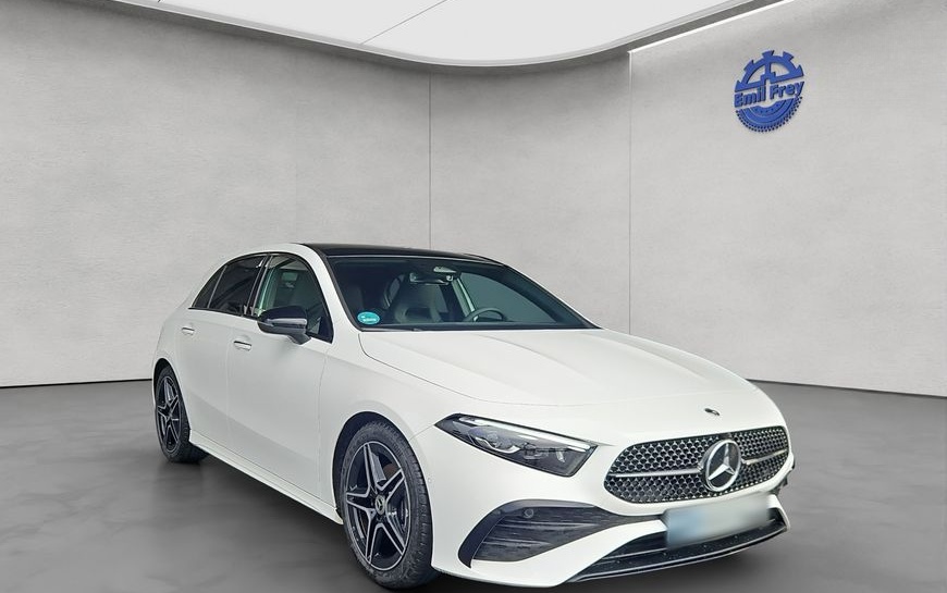 Mercedes-Benz A 200 d  AMG Adv. Plus Pano Multibeam Standheizu foto 6