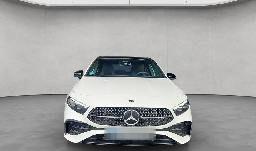 Mercedes-Benz A 200 d  AMG Adv. Plus Pano Multibeam Standheizu foto 7