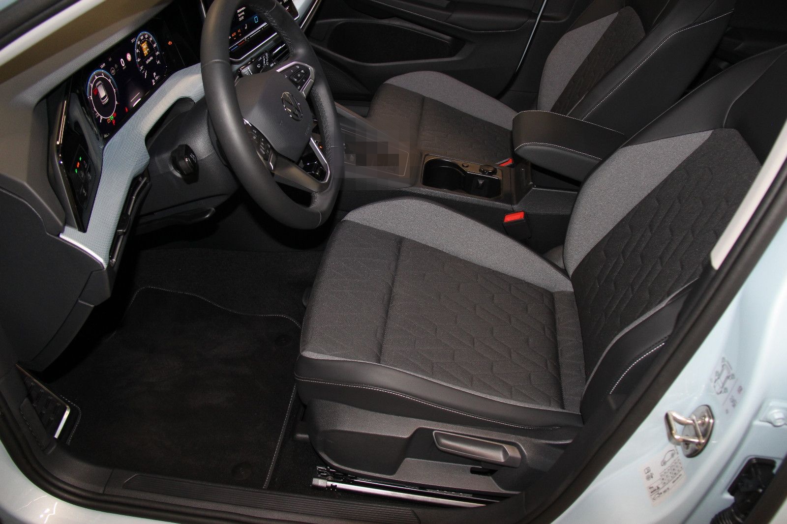 Volkswagen Golf VIII 1.5 eTSI Goal LED ACC NAV AHK STHZ foto 21