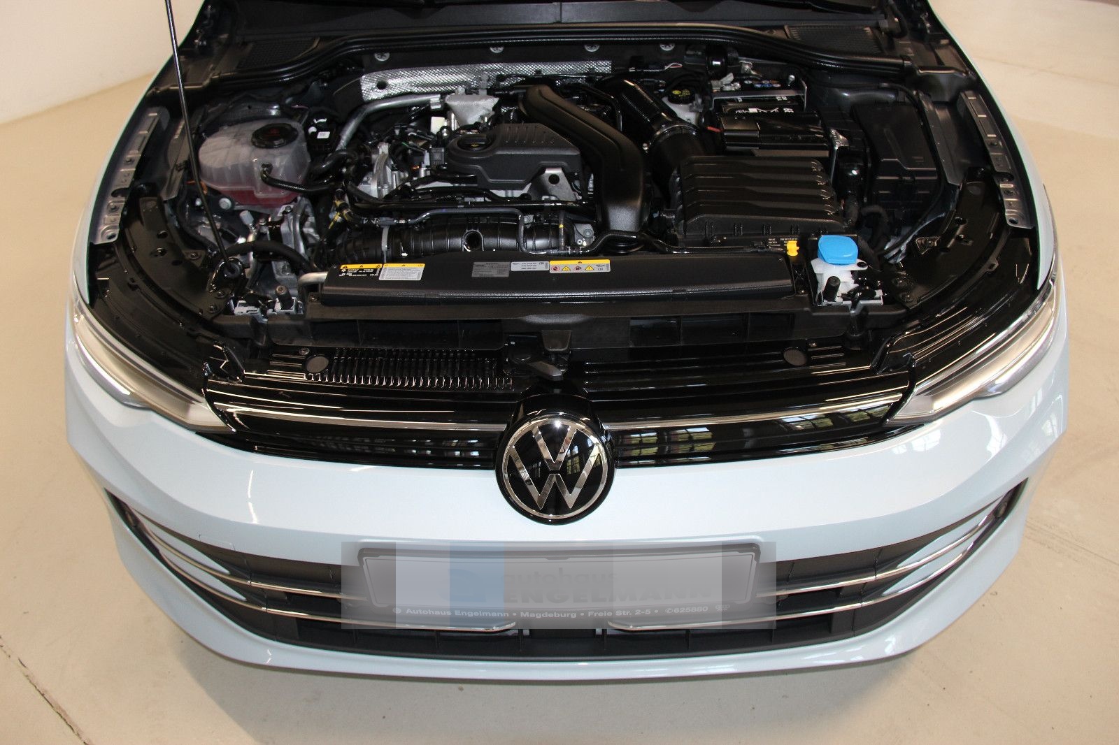 Volkswagen Golf VIII 1.5 eTSI Goal LED ACC NAV AHK STHZ foto 4