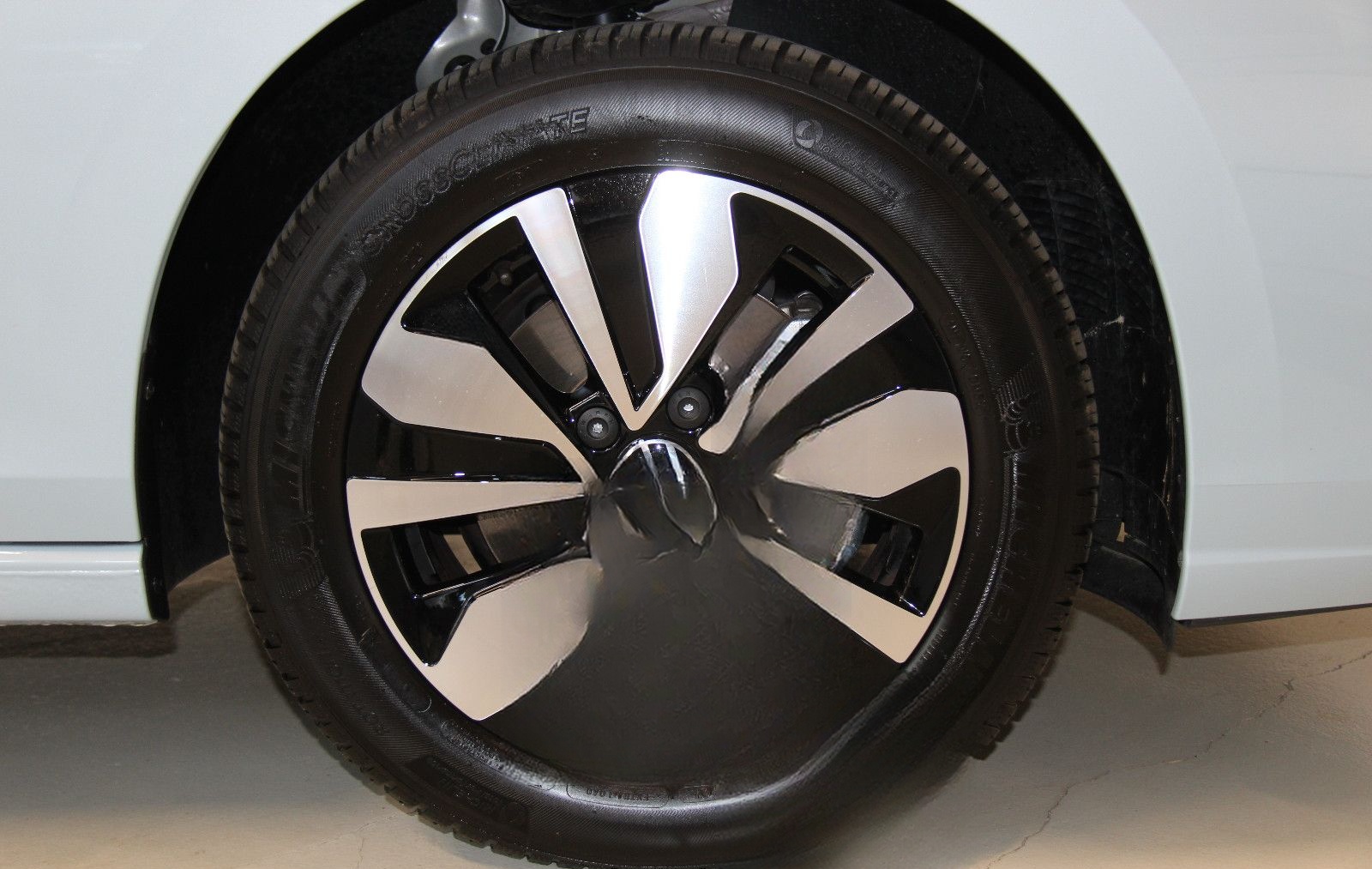 Volkswagen Golf VIII 1.5 eTSI Goal LED ACC NAV AHK STHZ foto 6