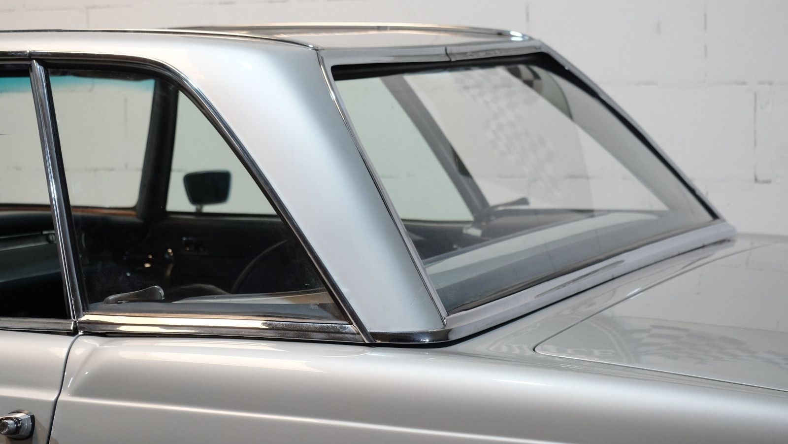 Mercedes-Benz 280 SL Pagode Automatik Einzelstück & Spaßfaktor foto 24