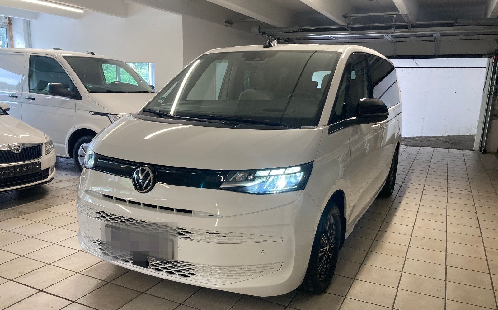 Volkswagen T7 Multivan 2.0 TSI LR 7-Sitze Head up foto 2