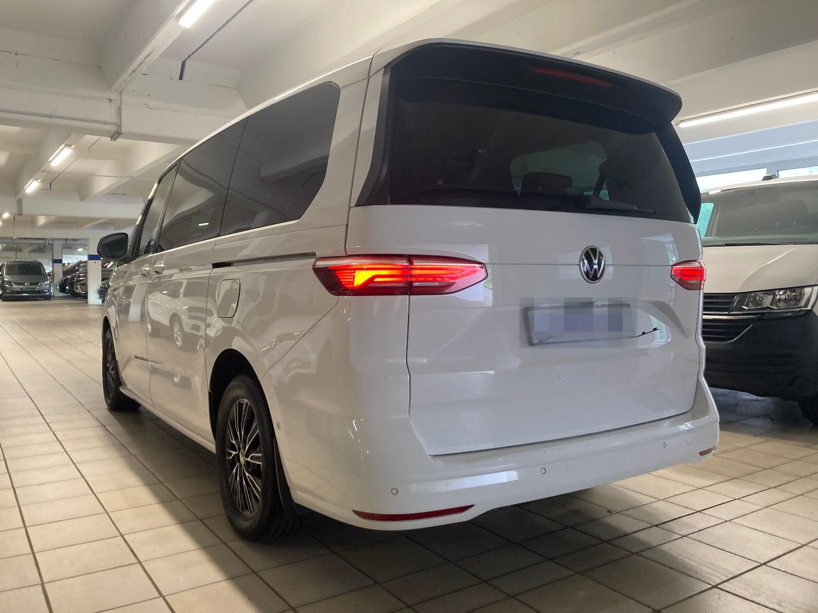 Volkswagen T7 Multivan 2.0 TSI LR 7-Sitze Head up foto 4