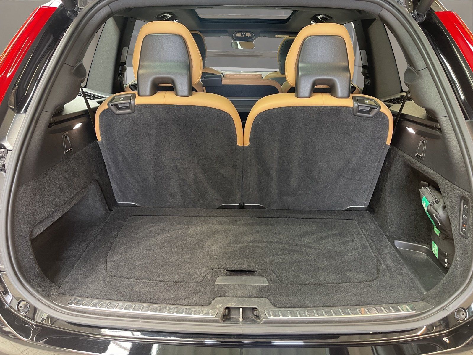 Volvo XC90 B5 (Diesel) Plus Bright ACC AHK AUT Kam. LM foto 17
