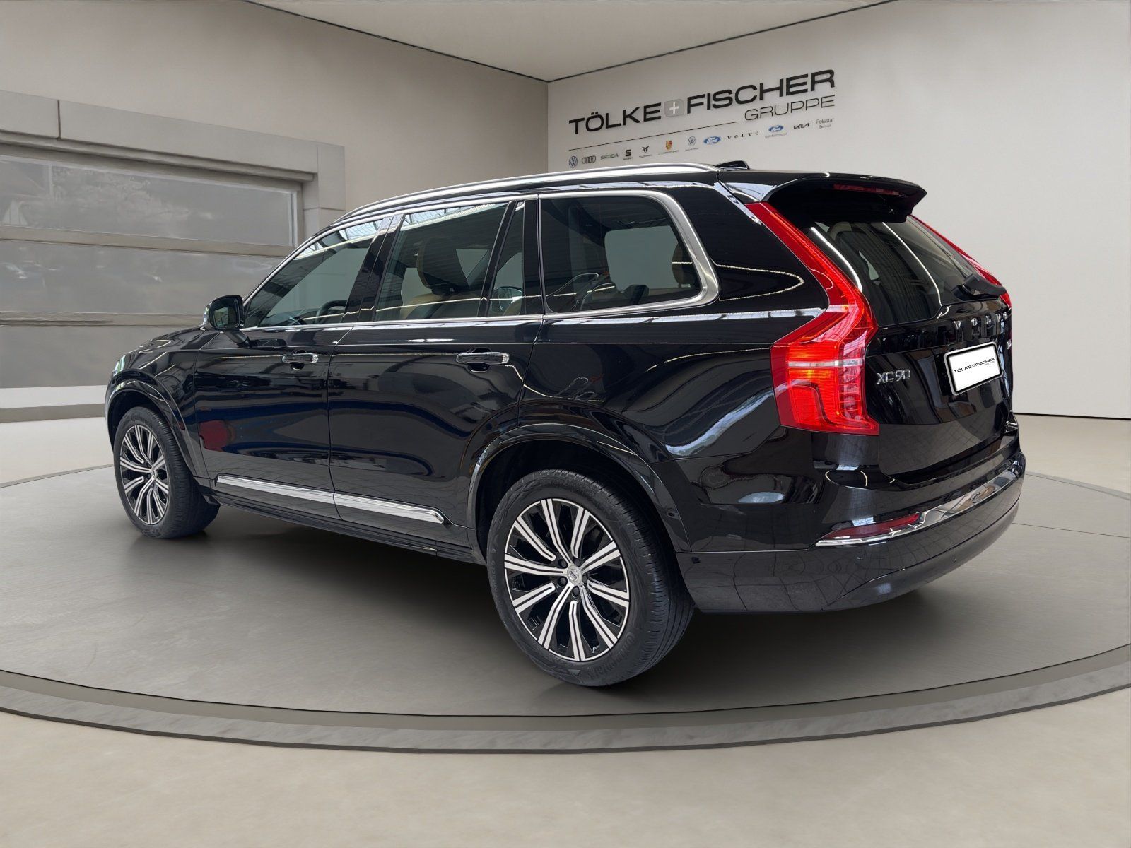 Volvo XC90 B5 (Diesel) Plus Bright ACC AHK AUT Kam. LM foto 4