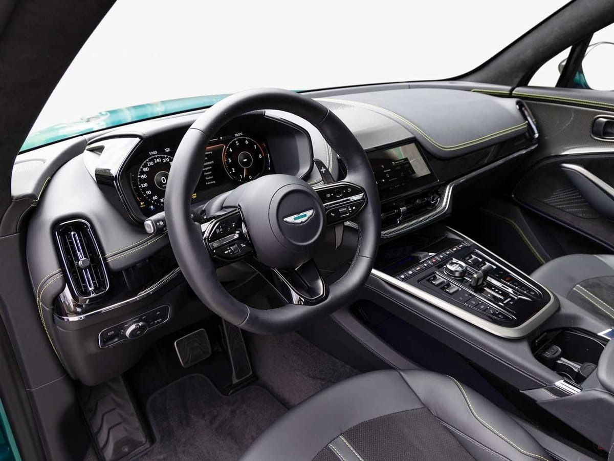 Aston Martin DBX 707 -Podium Green- foto 3