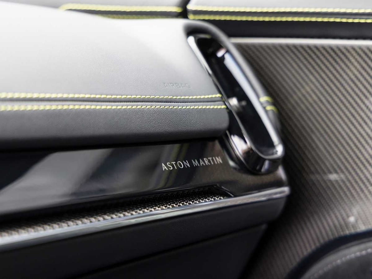 Aston Martin DBX 707 -Podium Green- foto 21