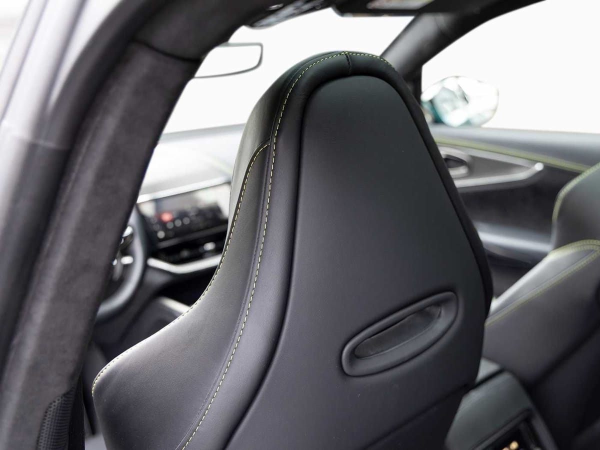 Aston Martin DBX 707 -Podium Green- foto 25