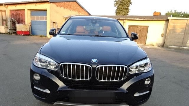 BMW X6 xDrive50i foto 4