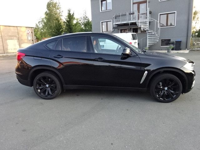 BMW X6 xDrive50i foto 5