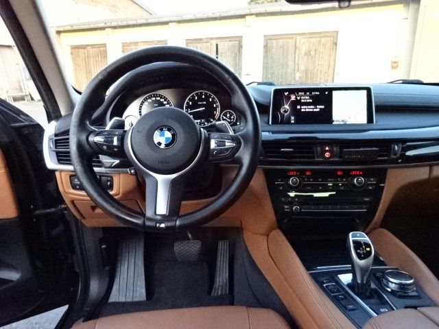 BMW X6 xDrive50i foto 7
