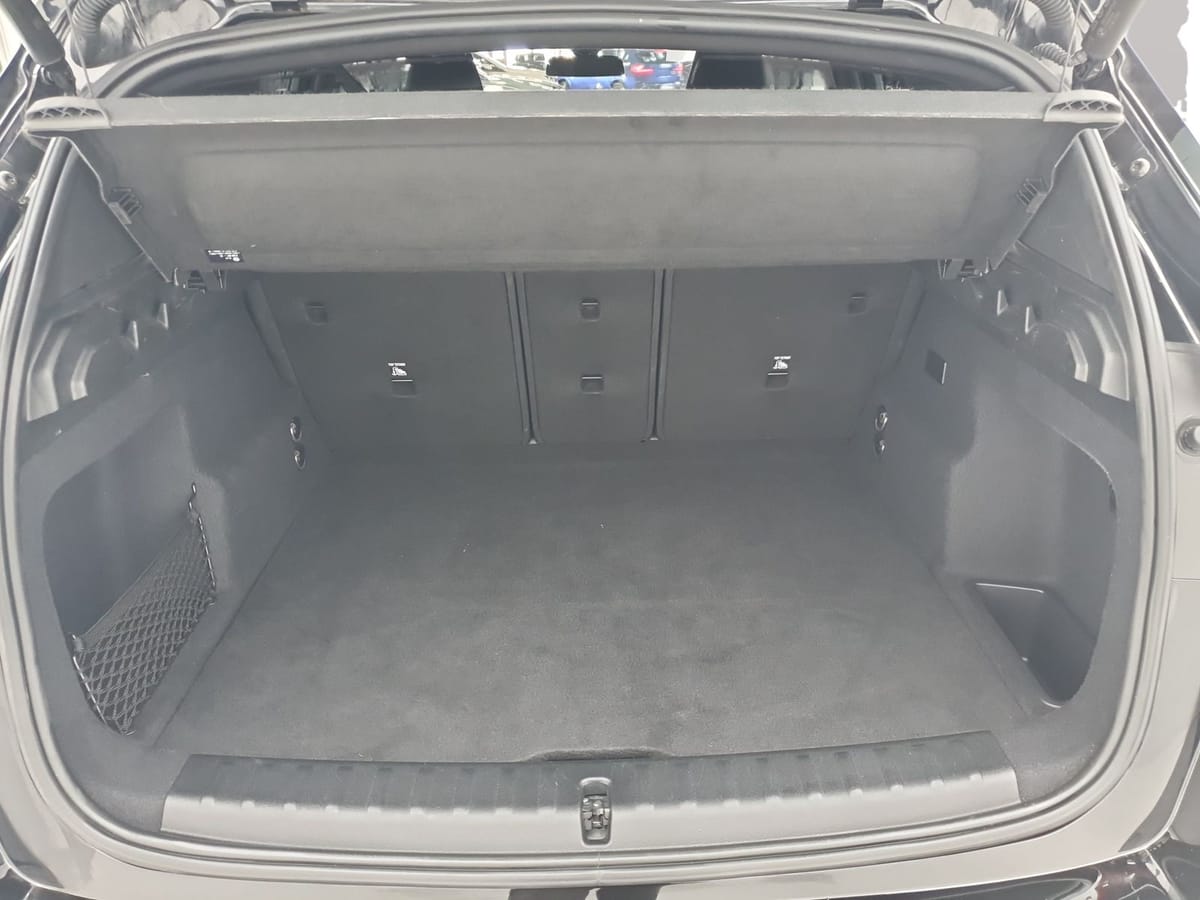BMW iX1 xDrive30 Driv.Assist+ Kamera LED Lenkradhz. foto 13