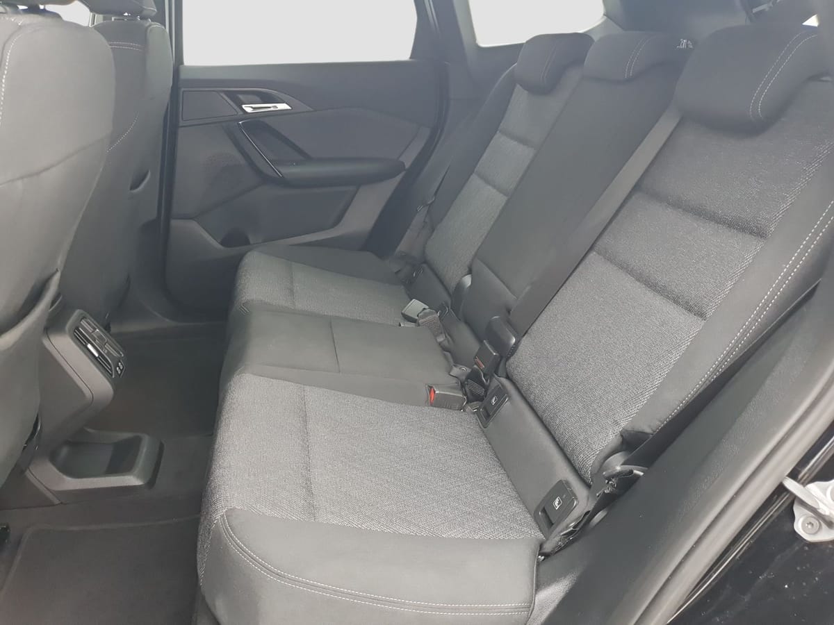 BMW iX1 xDrive30 Driv.Assist+ Kamera LED Lenkradhz. foto 7