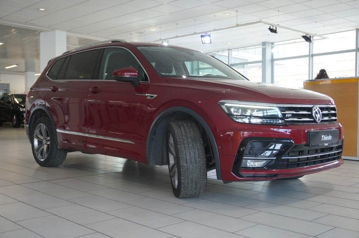 Volkswagen Tiguan Allspace 2.0D 4M R-LINE 7-SITZER NAVI AHK foto 4