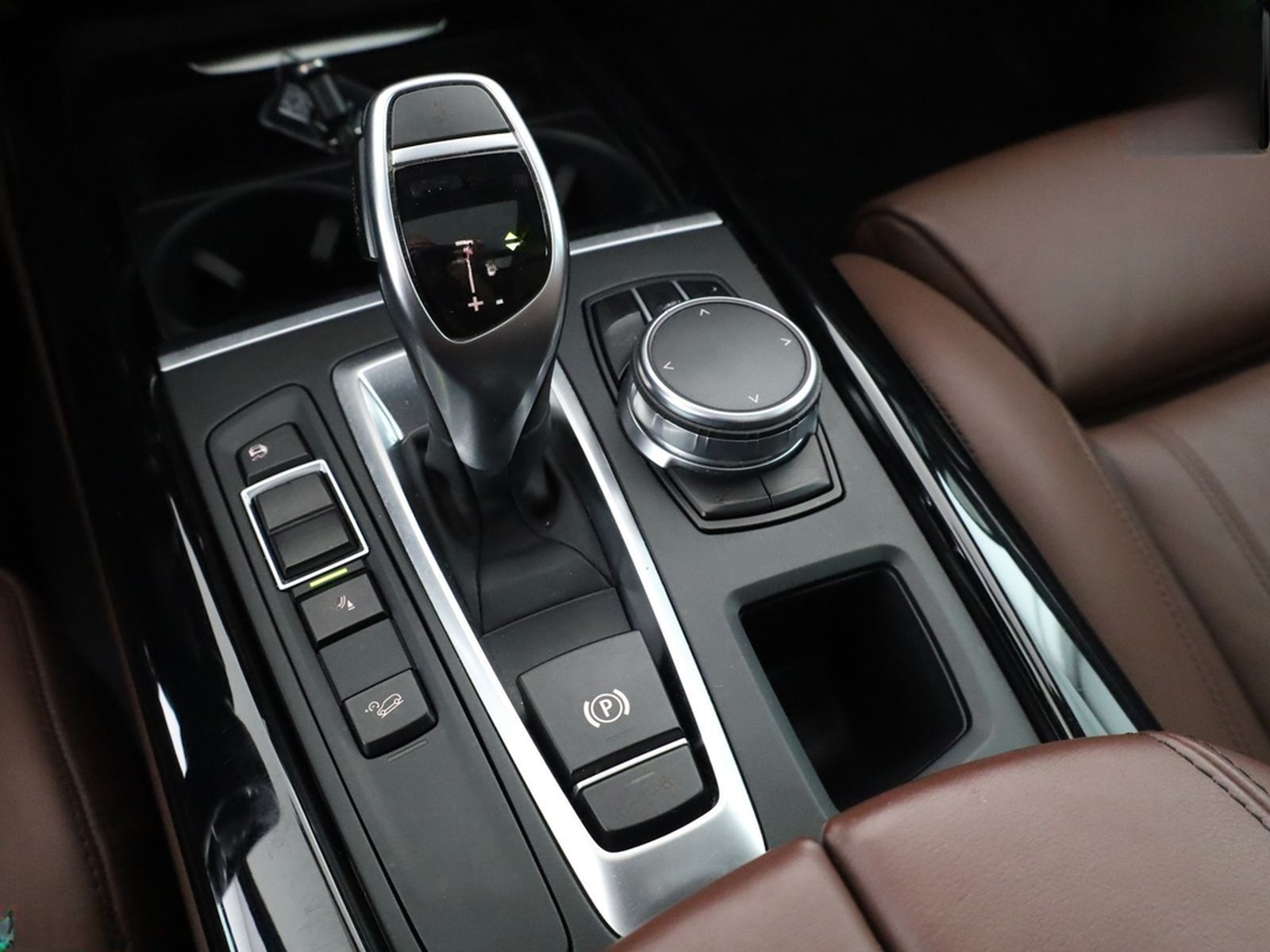 BMW X5 xDrive50i M SPORT BANG+O HIGH-END,HUD,MEMORY foto 25