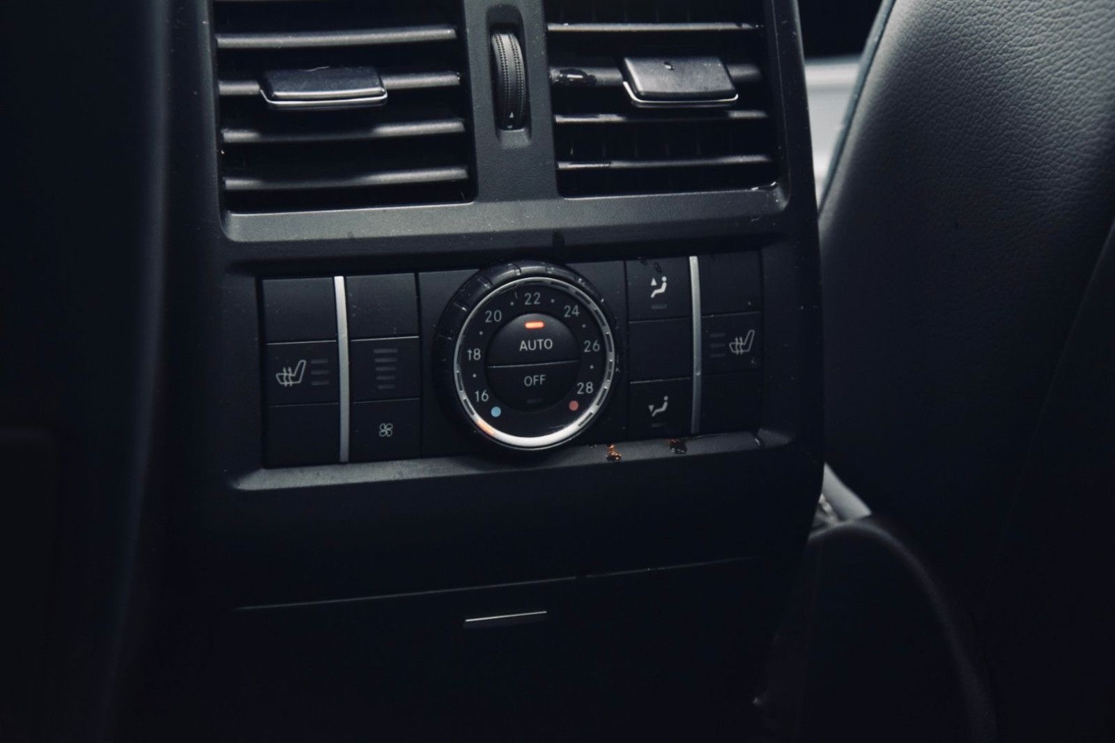Mercedes-Benz GL 63 AMG GL -Klasse GL 63 AMG 4Matic AHK/PANO! foto 12