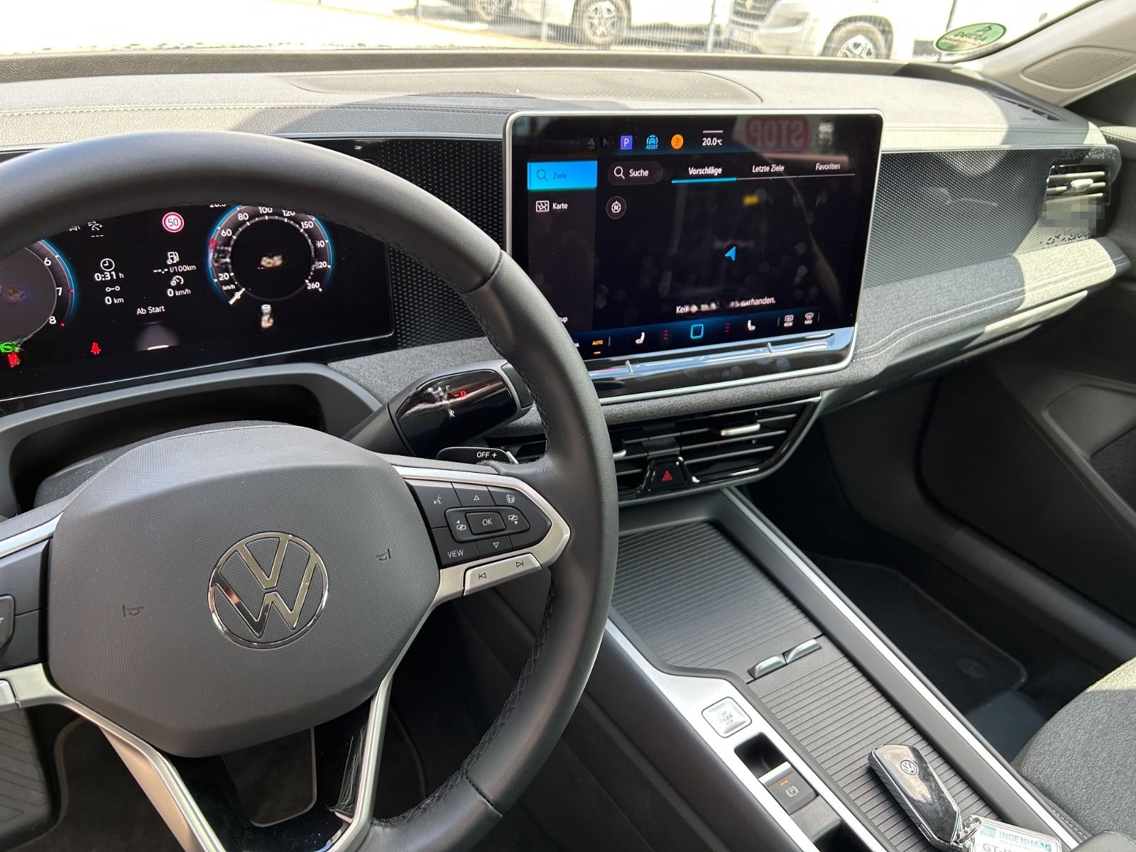 Volkswagen Passat Variant 1.5 eTSI DSG Navi Shz foto 13