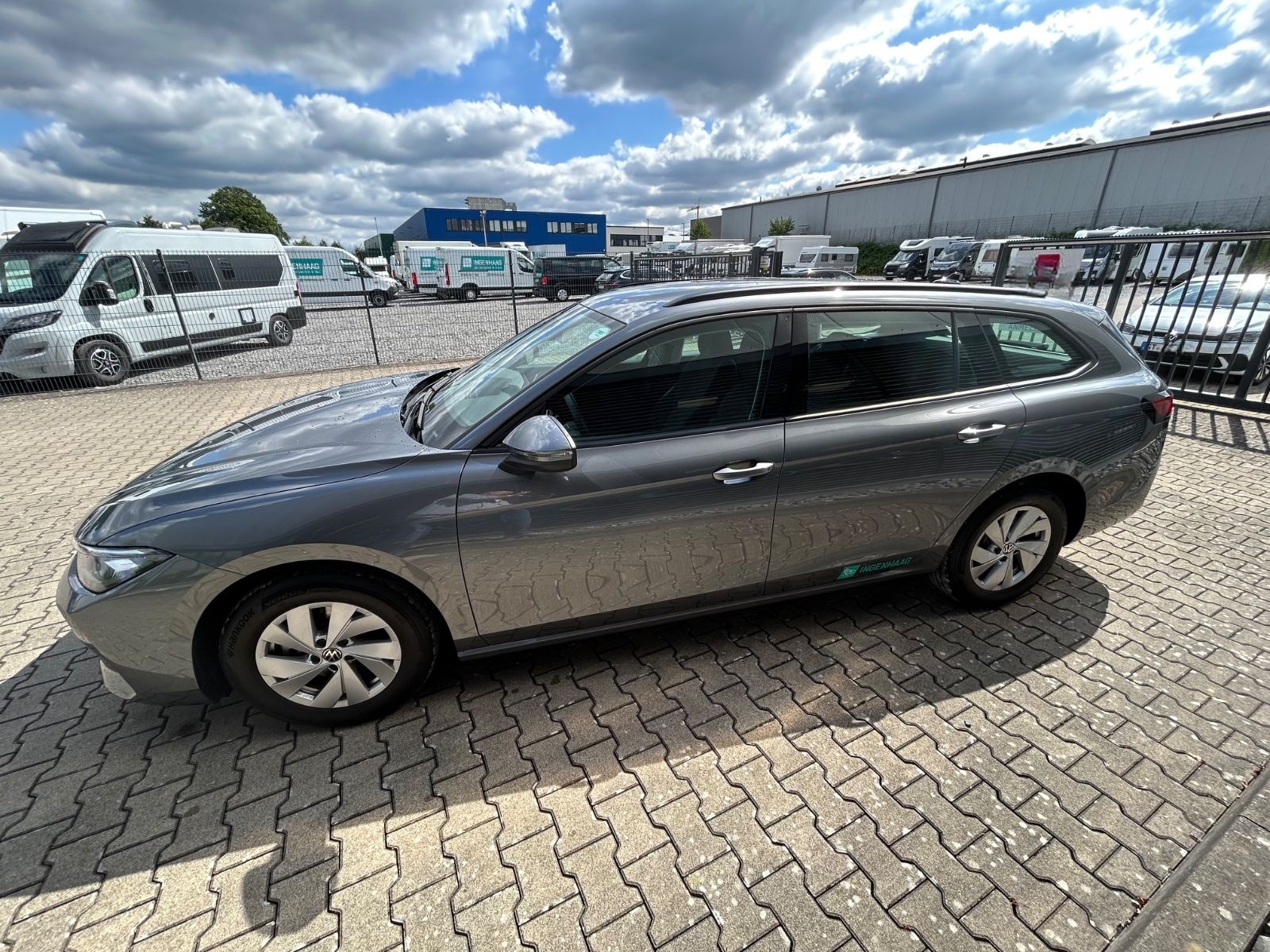Volkswagen Passat Variant 1.5 eTSI DSG Navi Shz foto 5