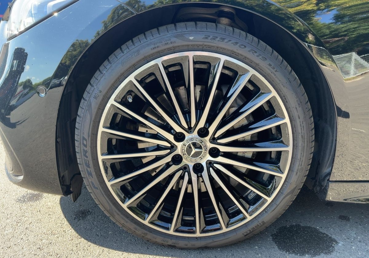 Mercedes-Benz C 220 d T-Modell AMG/Night/360°/Digital-Light/AH foto 12