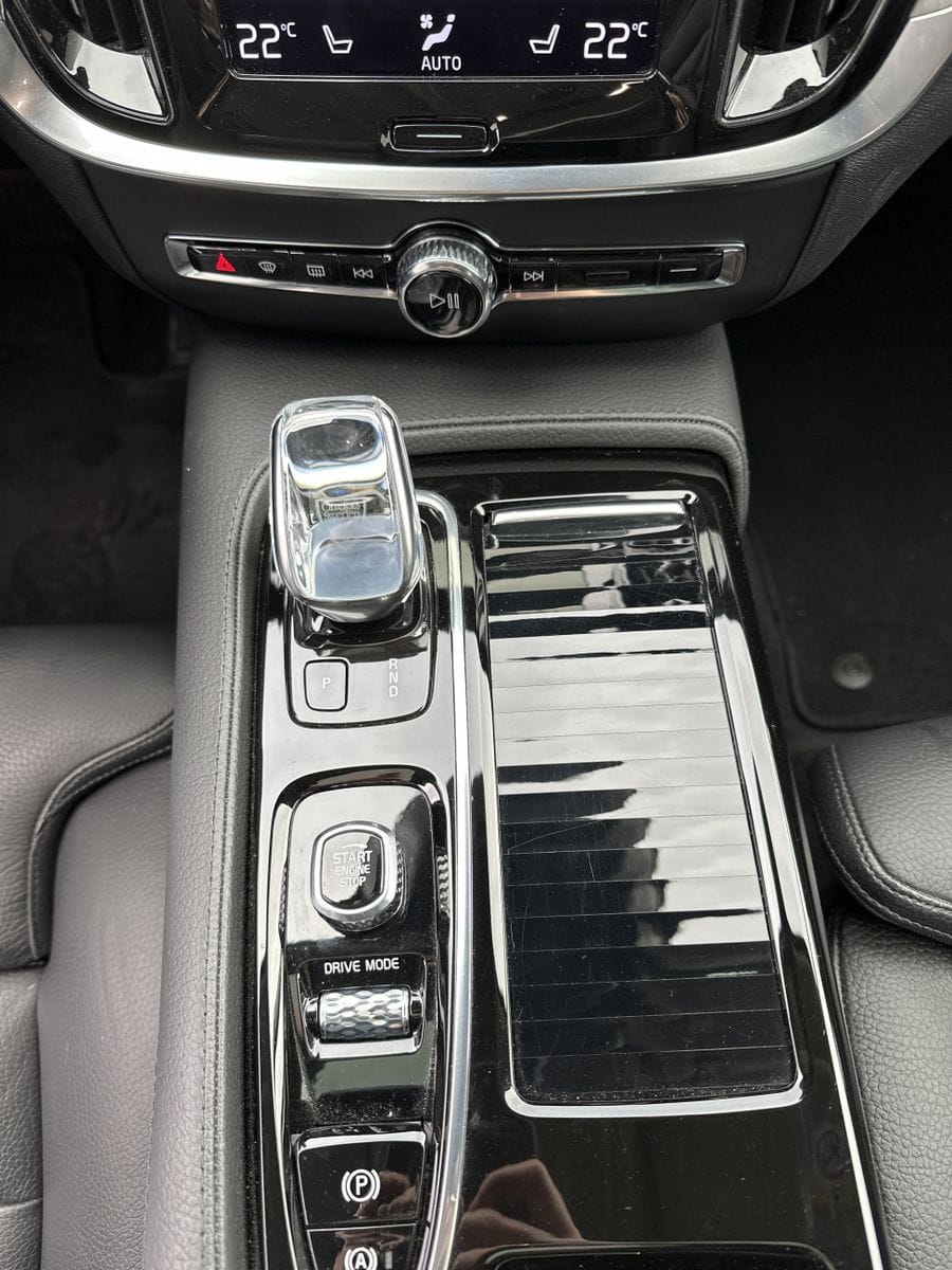 Volvo V60 Inscription Plug-In Hybrid AWD NAV LED foto 14