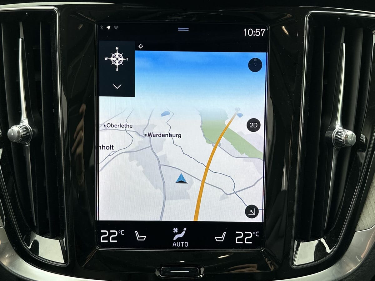 Volvo V60 Inscription Plug-In Hybrid AWD NAV LED foto 15
