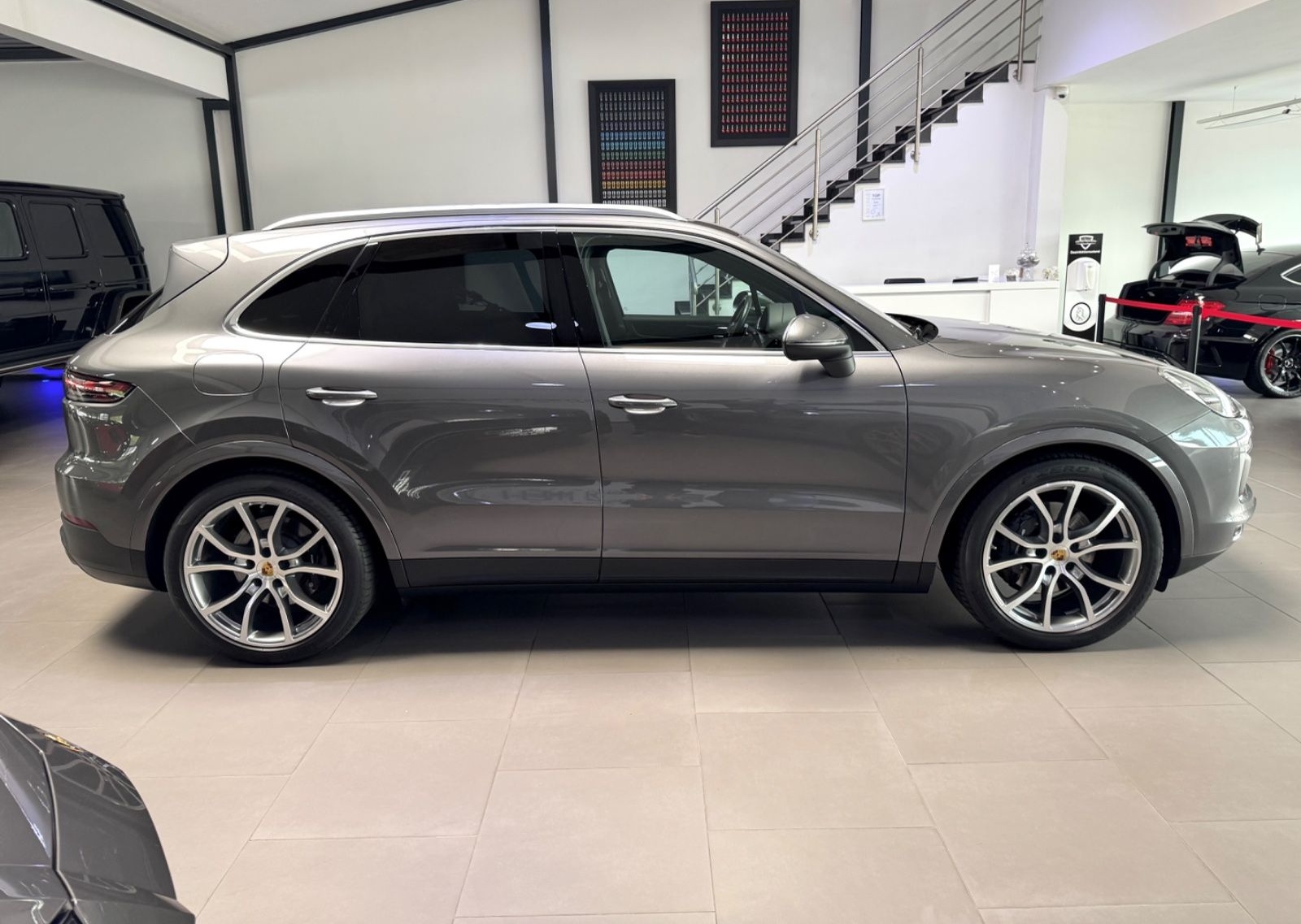 Porsche CAYENNE E-HYBRID HEAD-UP PANO SPORT-CHRONO 21" foto 9