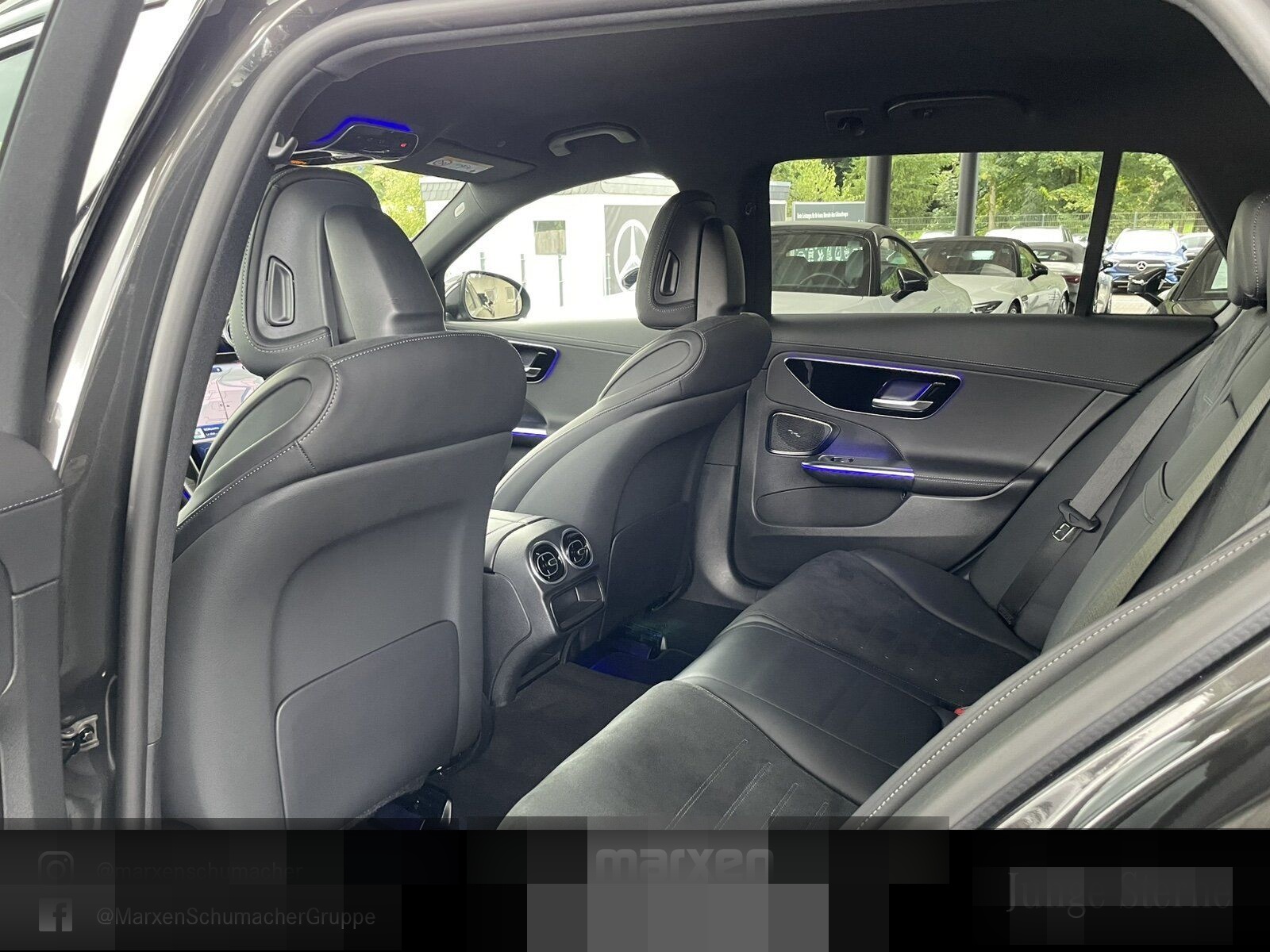 Mercedes-Benz C 300 e T AMG HuD+DIGITAL+Distr+AdvSound+Kamera foto 11