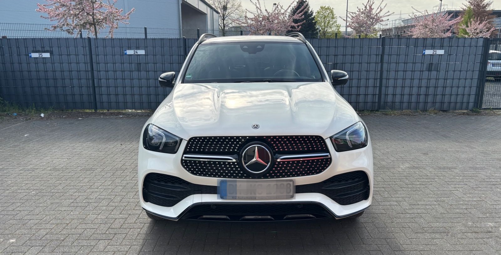 Mercedes-Benz GLE 350 d 4Matic AMG LINE foto 2