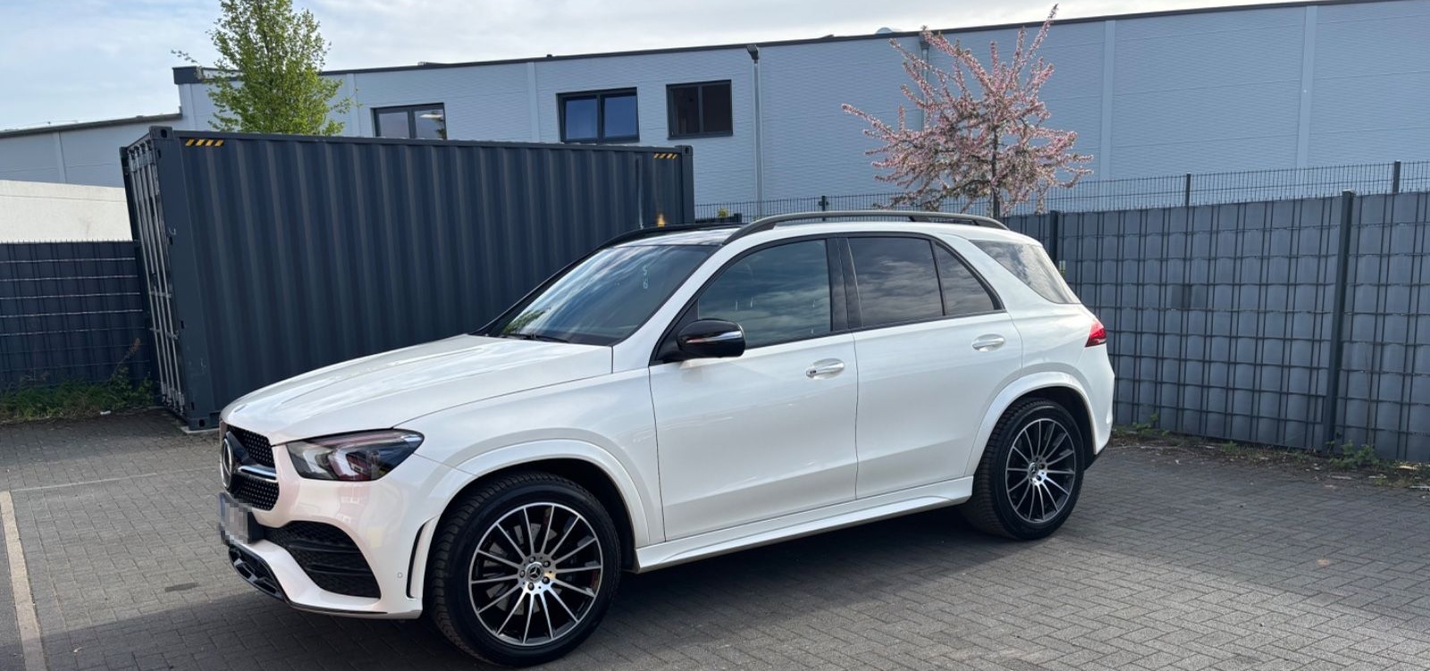Mercedes-Benz GLE 350 d 4Matic AMG LINE foto 3