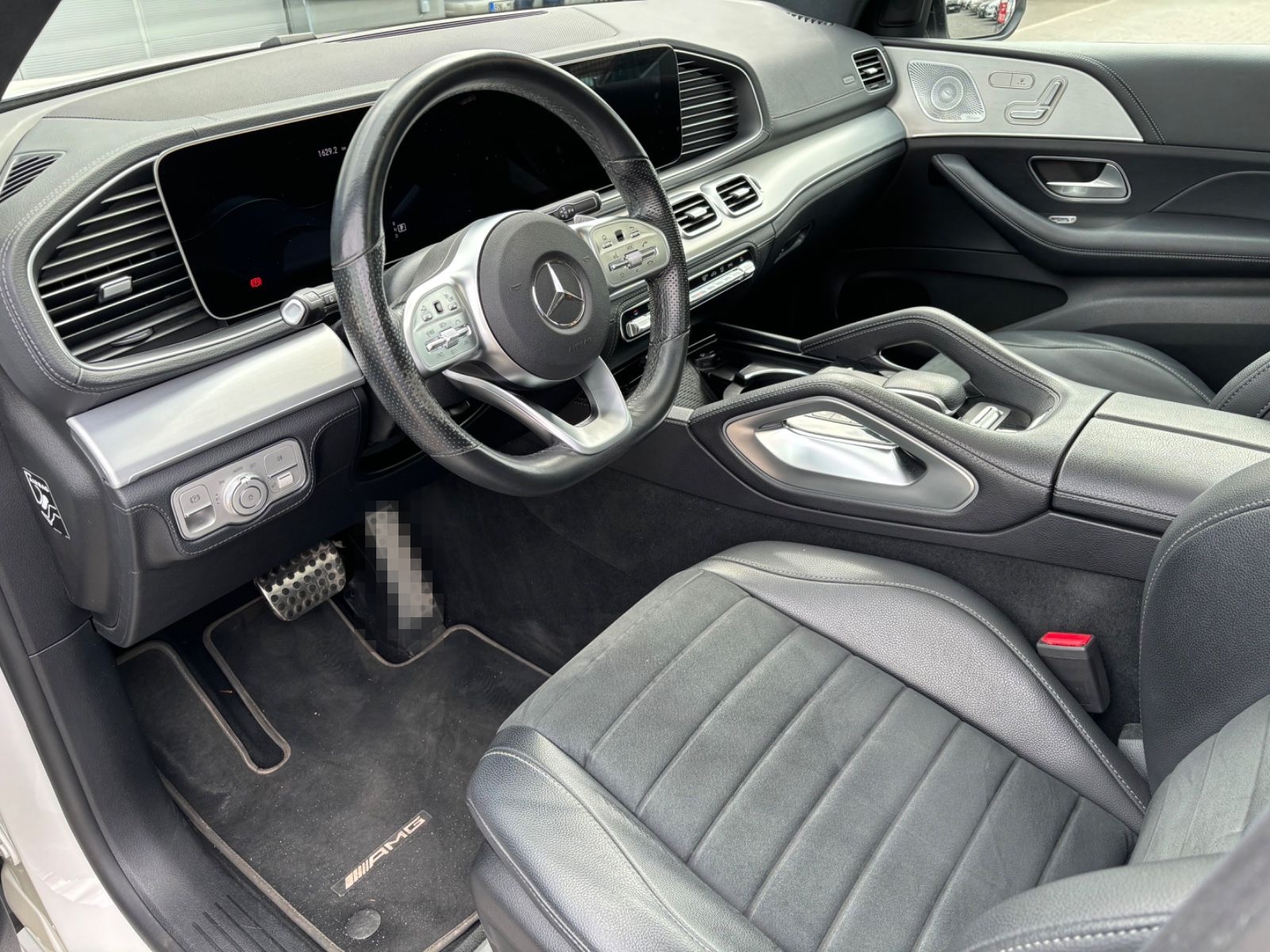 Mercedes-Benz GLE 350 d 4Matic AMG LINE foto 8