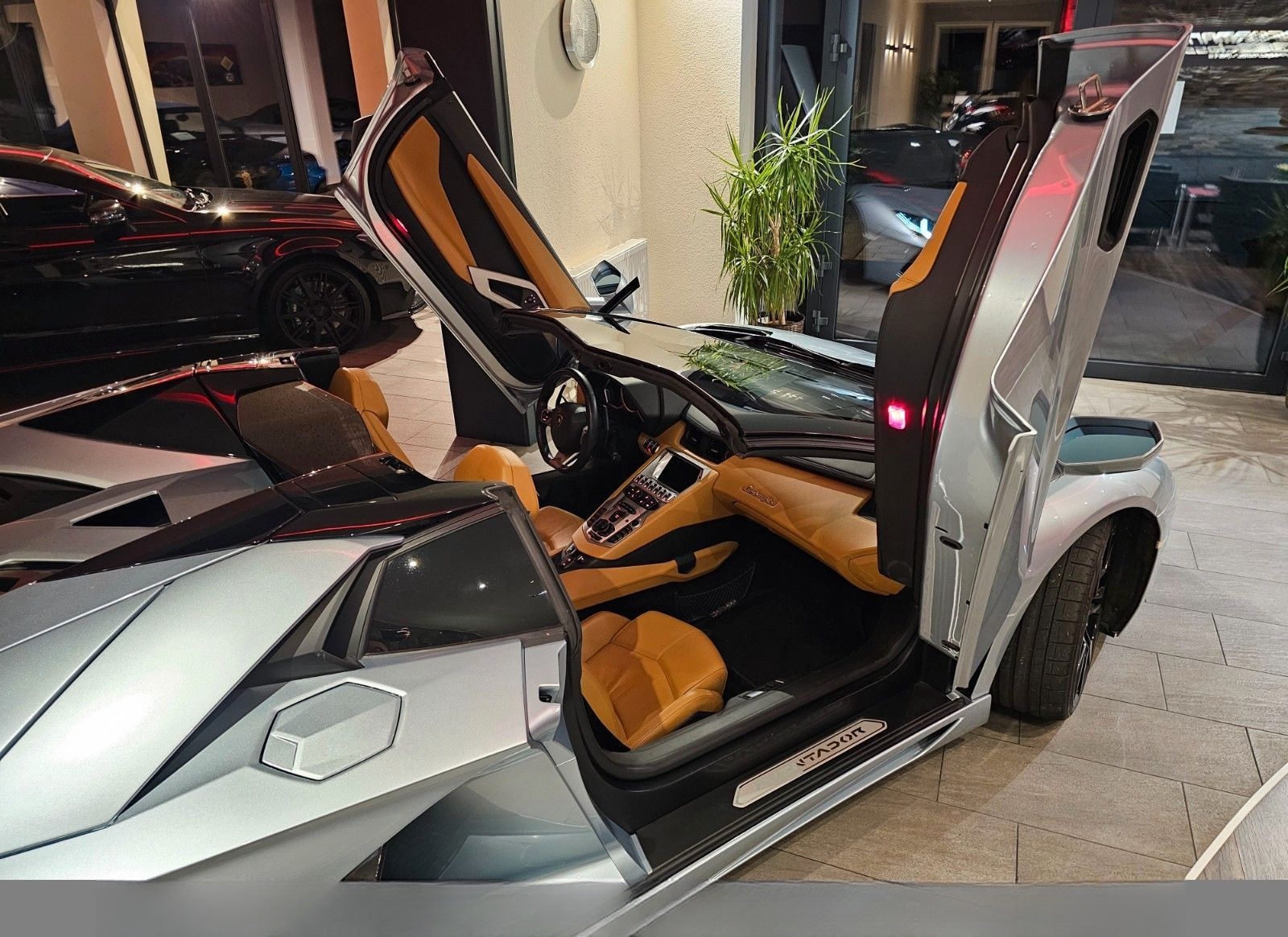 Lamborghini Aventador LP 700-4 Roadster 19% MwSt ausweisbar! foto 15