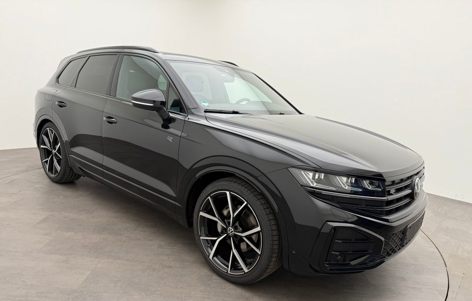 Volkswagen Touareg PA V6 TDI Autom. 4M R-Line Black22Pano foto 2