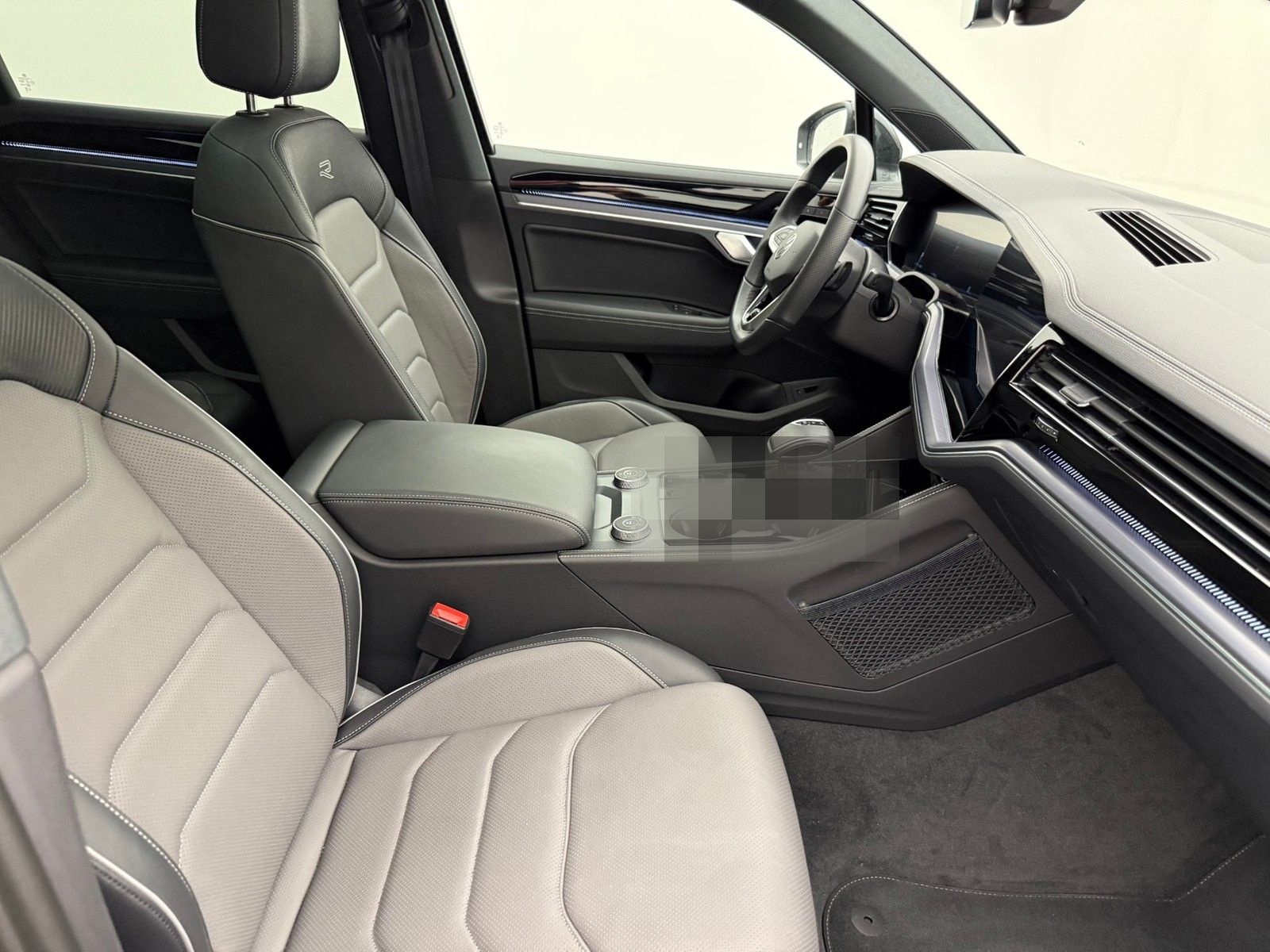 Volkswagen Touareg PA V6 TDI Autom. 4M R-Line Black22Pano foto 3