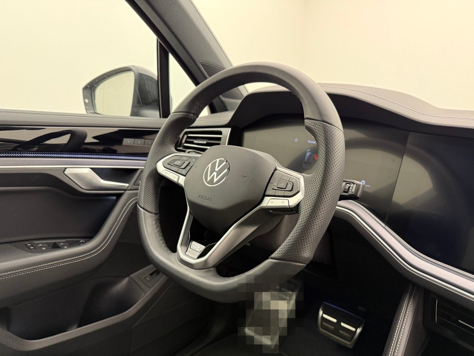 Volkswagen Touareg PA V6 TDI Autom. 4M R-Line Black22Pano foto 8