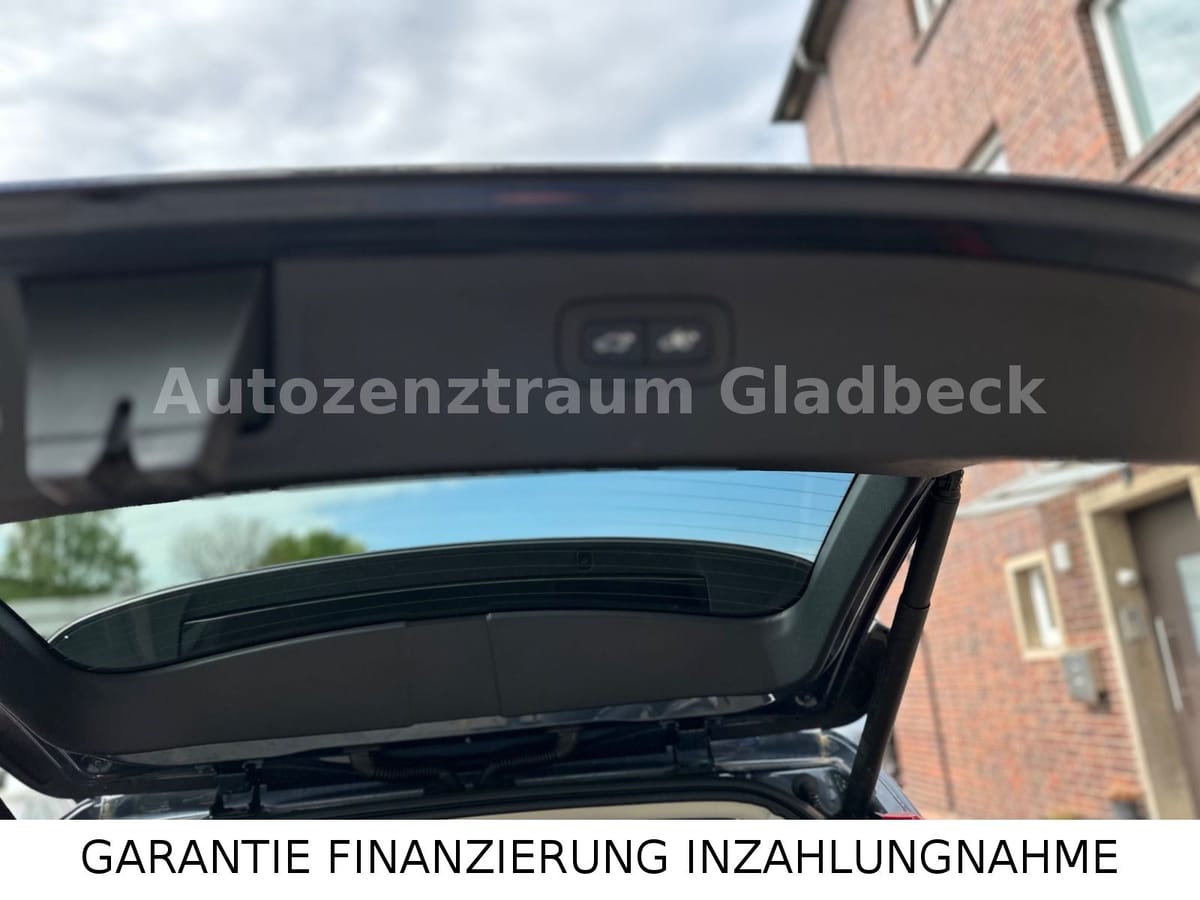 Volvo XC90 Momentum Pro AWD foto 12